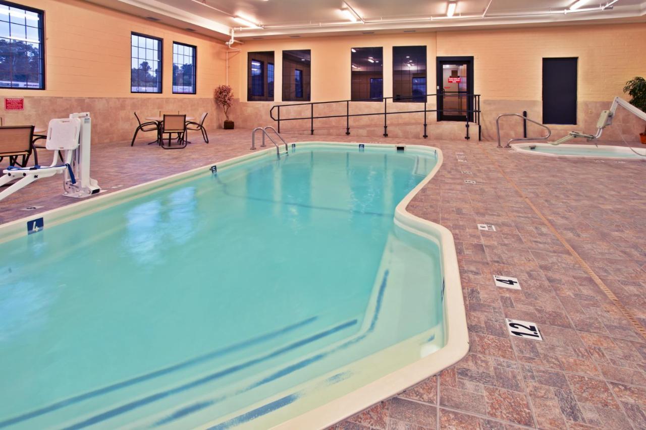 La Quinta Inn & Suites - New River Gorge National Park Summersville Exteriör bild
