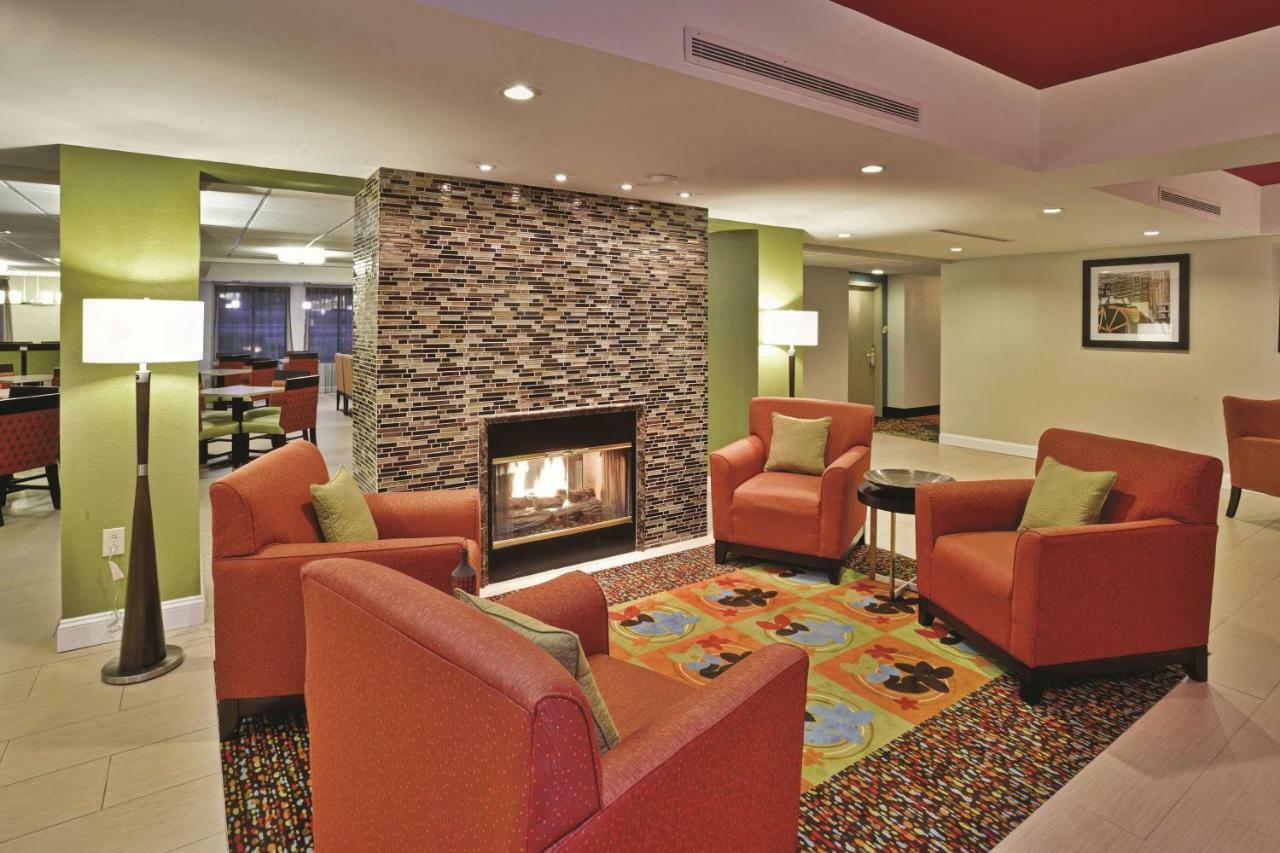 La Quinta Inn & Suites - New River Gorge National Park Summersville Exteriör bild