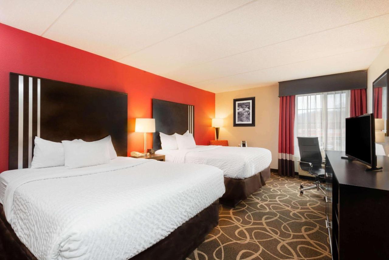 La Quinta Inn & Suites - New River Gorge National Park Summersville Exteriör bild