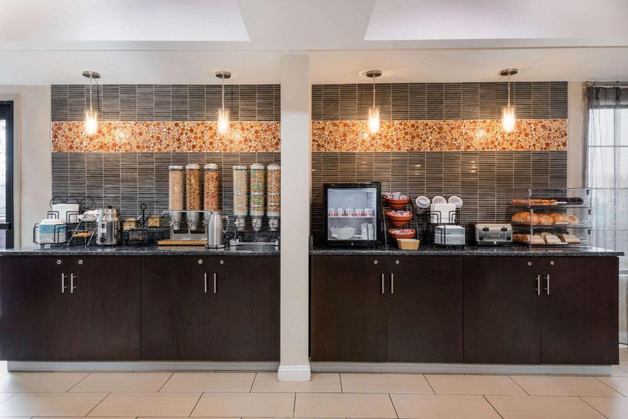 La Quinta Inn & Suites - New River Gorge National Park Summersville Exteriör bild