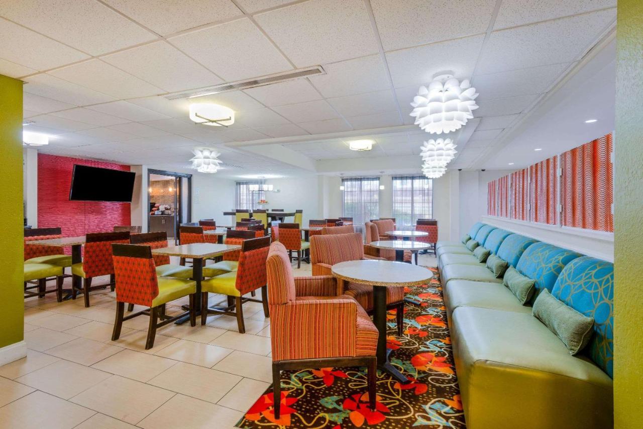 La Quinta Inn & Suites - New River Gorge National Park Summersville Exteriör bild